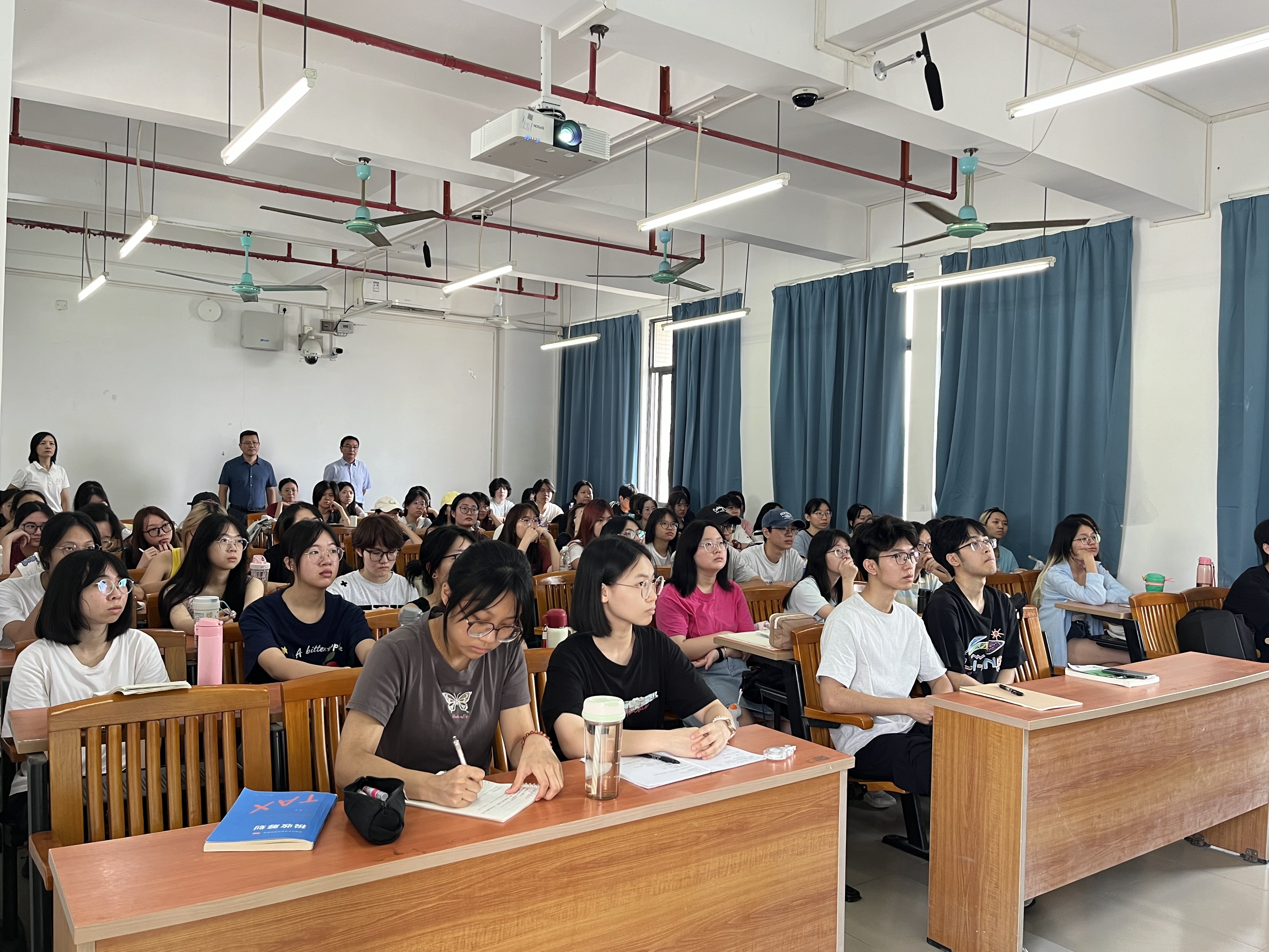 点击《c5796eea-9296-44ea-a9a7-5a8a9d7f0208》查看详情